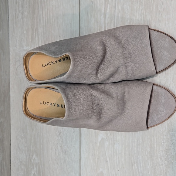 Lucky Brand Elegant Women's Organza Gray Mules Heels Open Toe Shoes Sz 7.5M - Picture 3 of 12